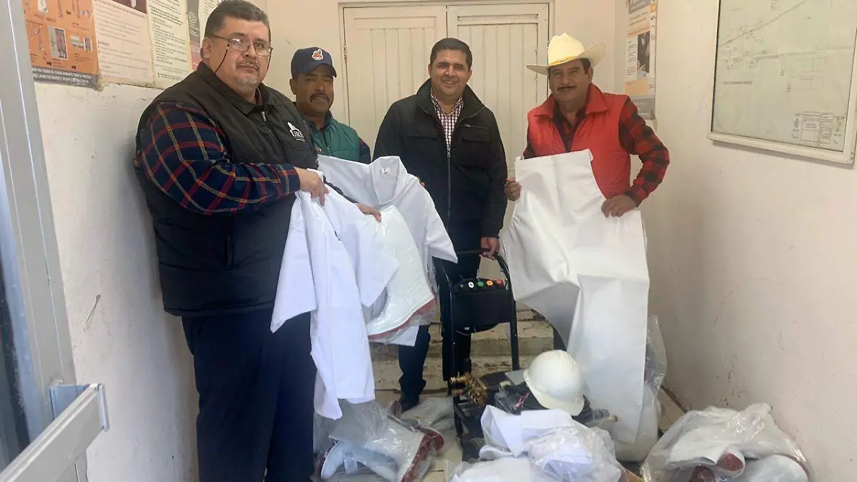 22 BOLETIN   El alcalde Homero Martínez